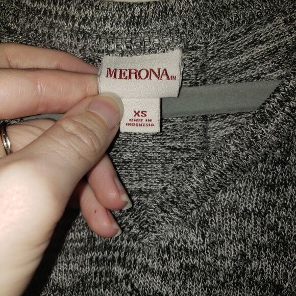 Merona high-low lightweight sweater size XS - Picture 3 of 7